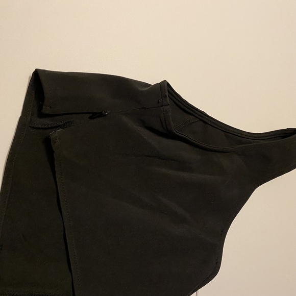 Princess Polly NWT Black One-Shoulder Tank Top - Picture 6 of 7